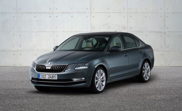 2017 Skoda Octavia III (facelift 2017) RS 2.0 TSI (245 Hp)
